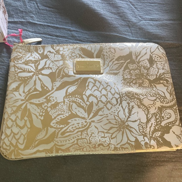 Lilly Pulitzer Tech Pouch Tech Pouch Brand New w/tags - Picture 1 of 5